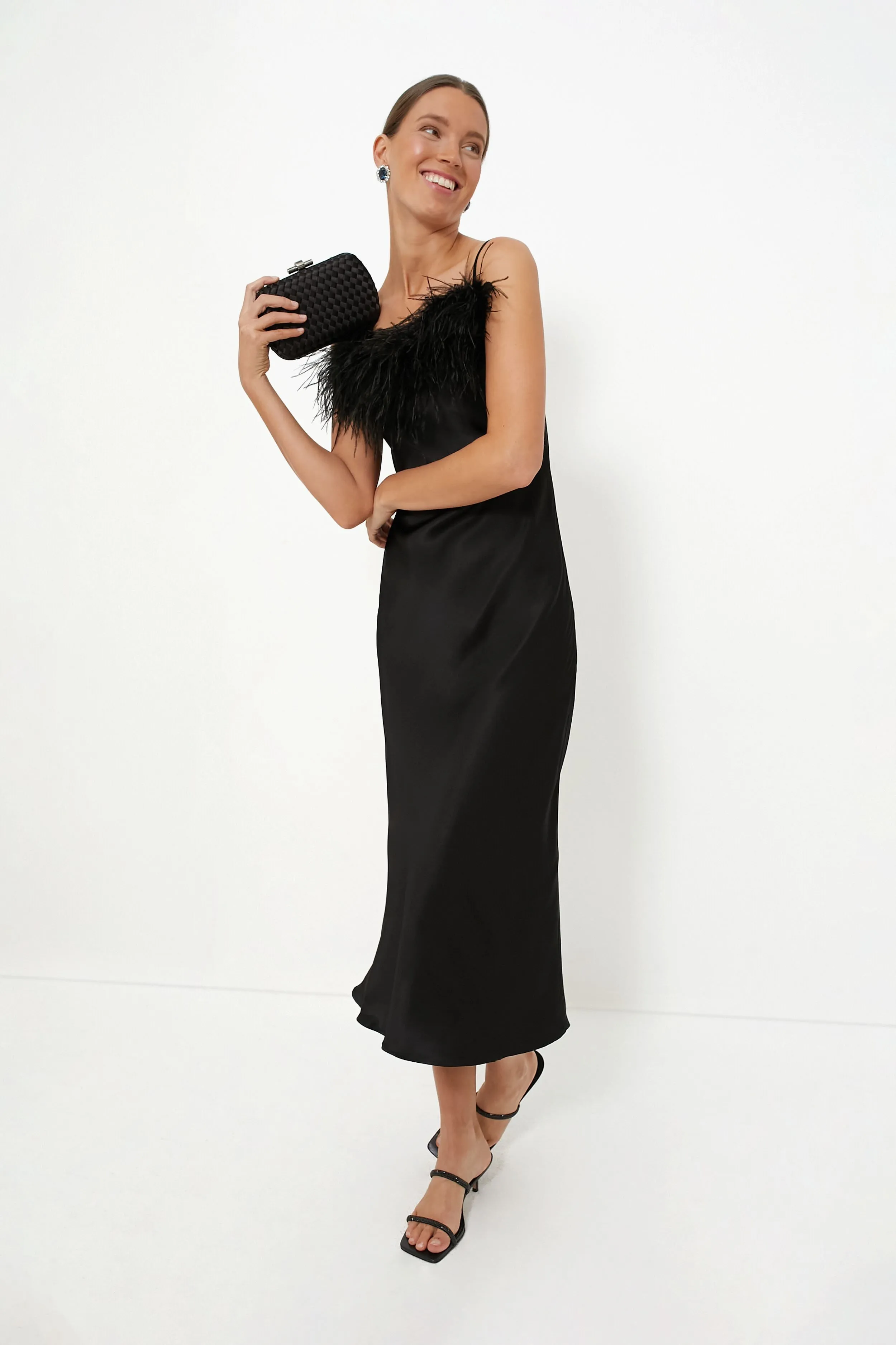 Black Evelyn Woven Clutch