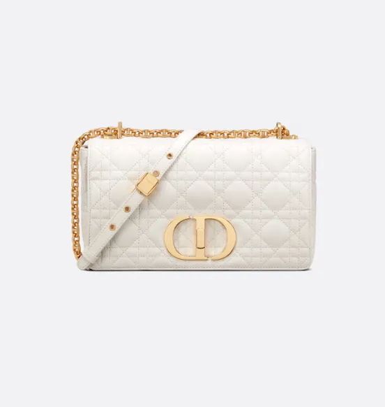 Luxury Handbags for Fashion Enthusiasts - 7077