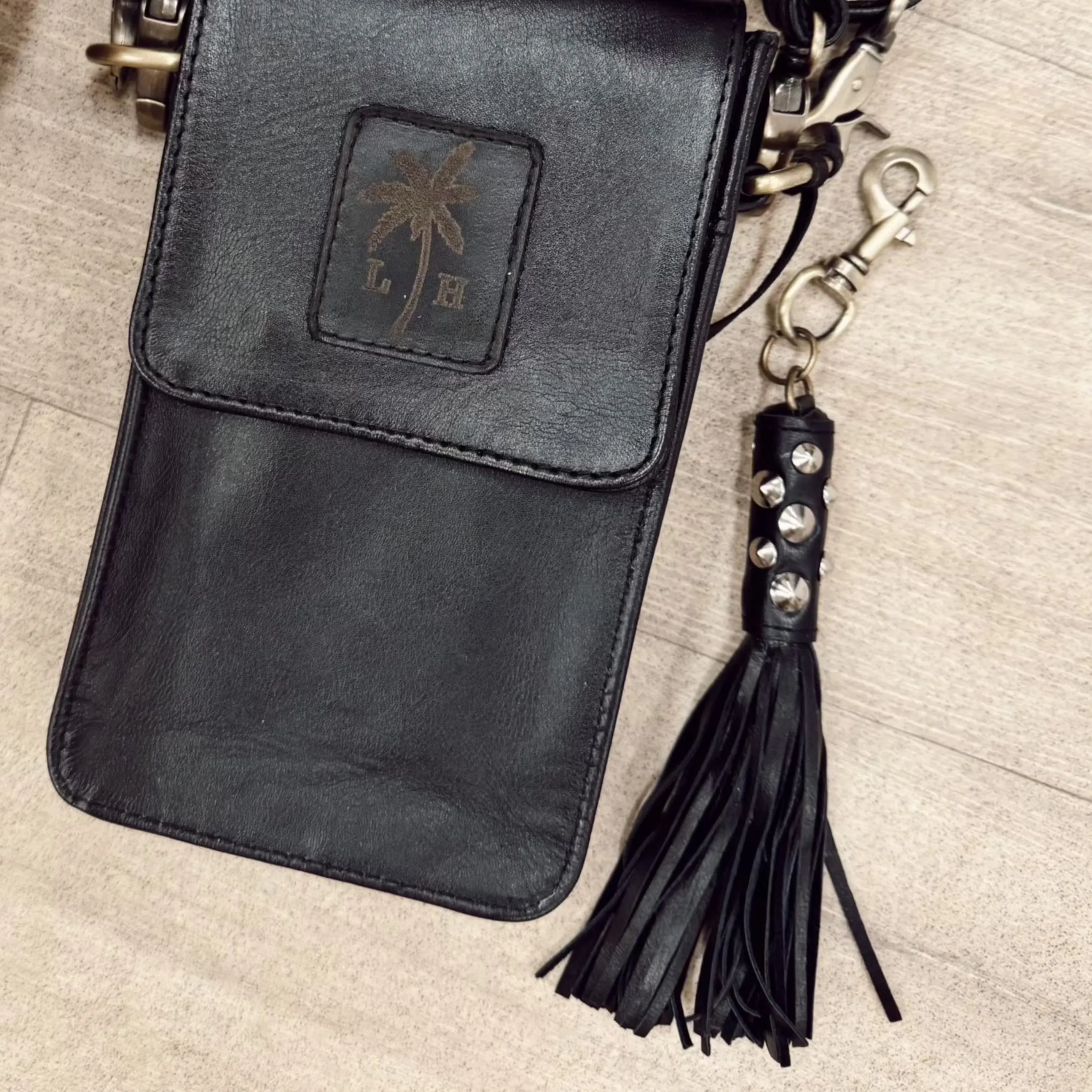 Palm Cove Phone Bag - Black