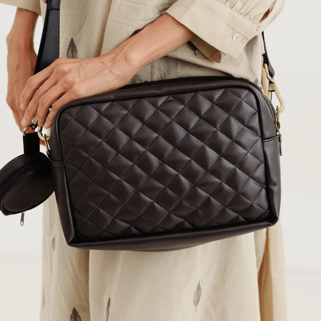 The MochaMama Sling Diaper Bag (Leather)