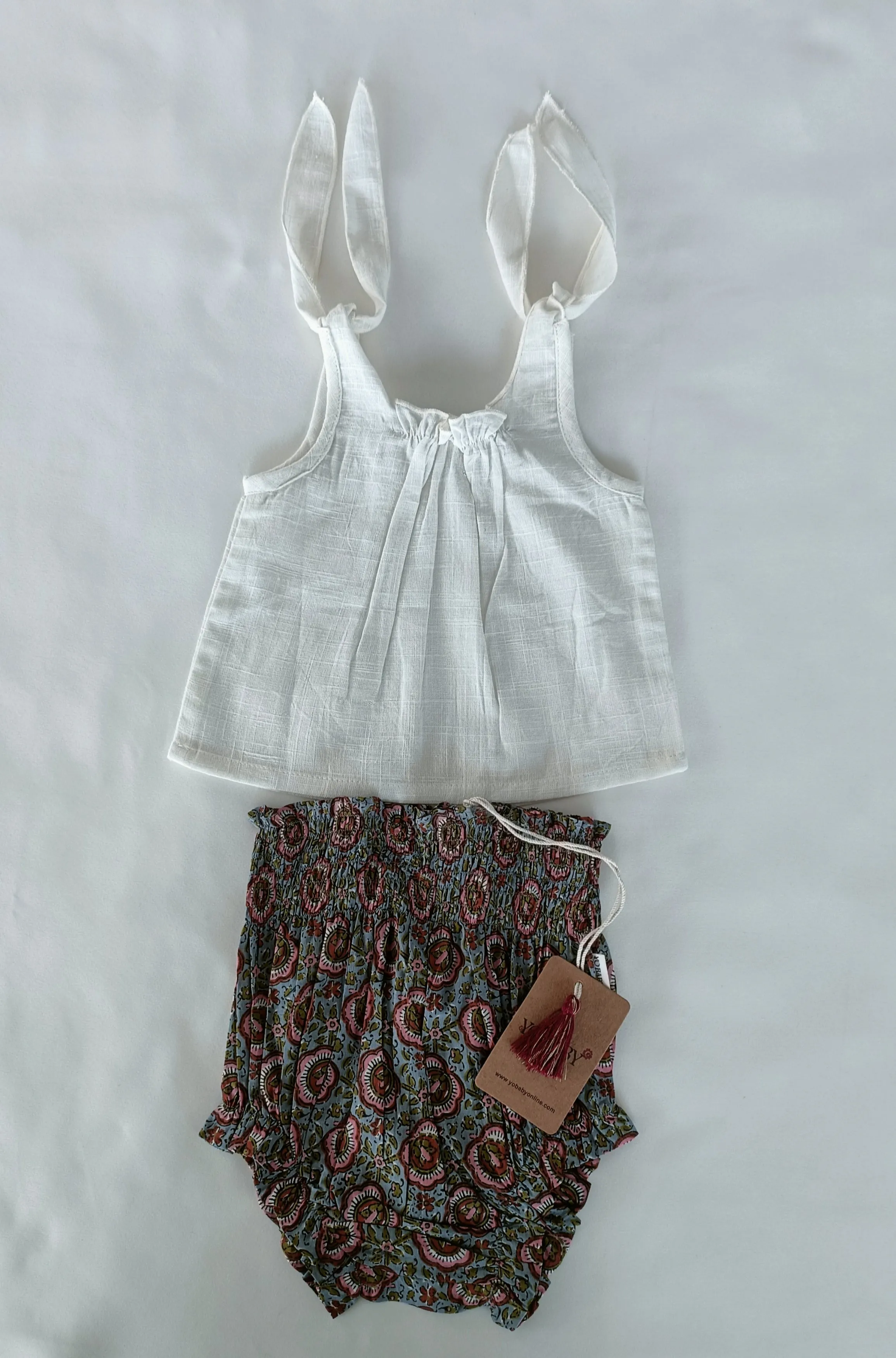 White Top & Printed High-Waisted Smocked Diaper Cover 6pcs Set
